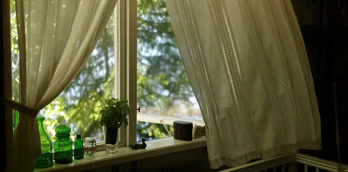 Curtains Or Blinds – Which Is Better?